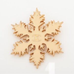 CHANEL Cream and Gold Snowflake Hair Accessory